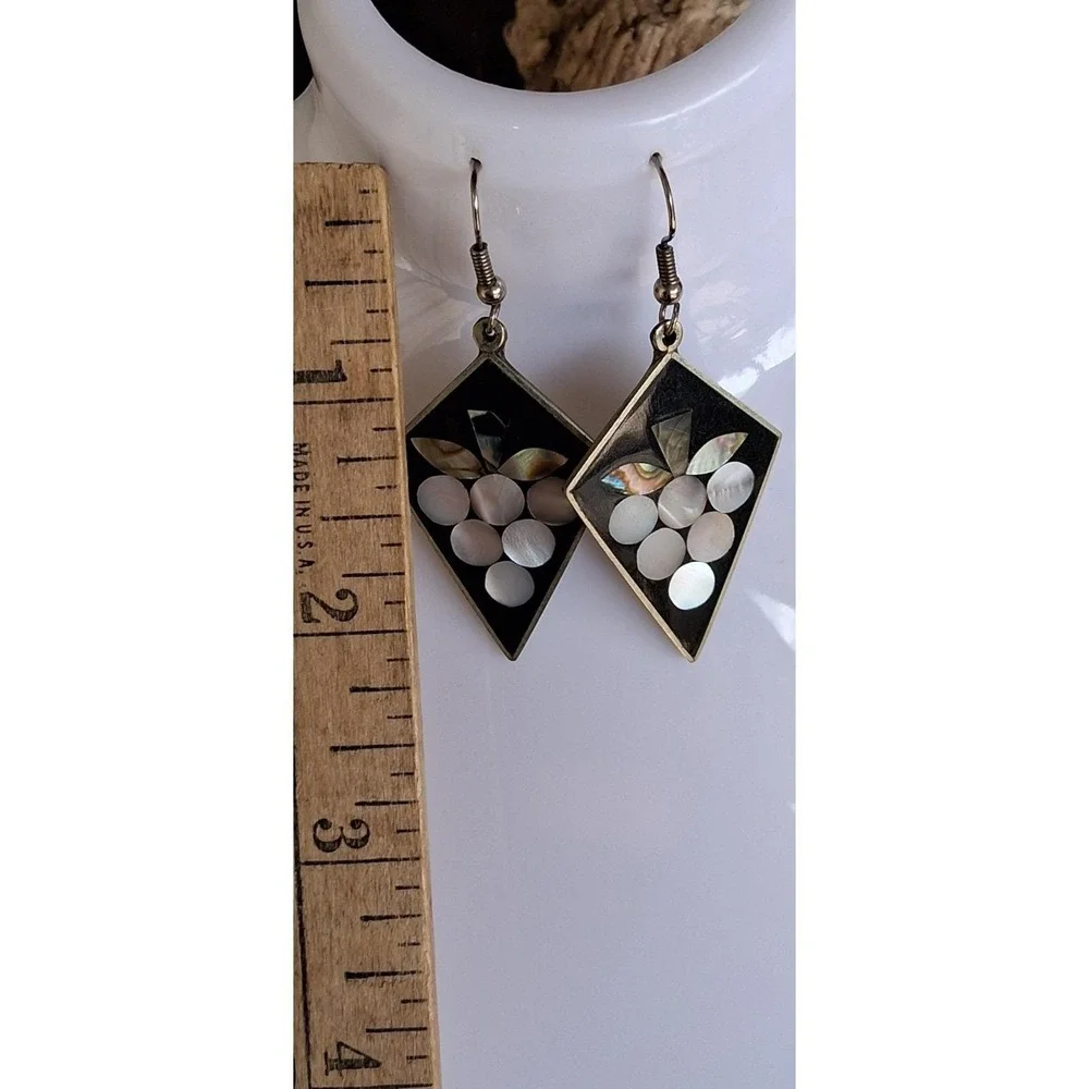 Vintage Mexican Alpaca Silver dangle earrings featuring a grape bunch motif.